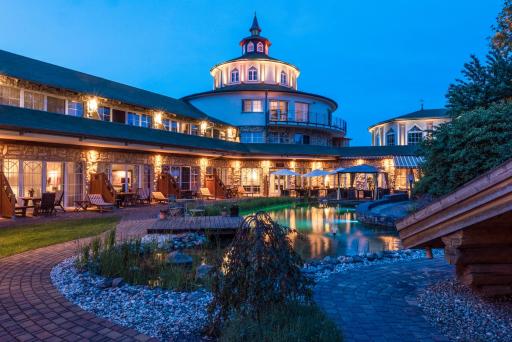 Wellnesshotel Seeschlößchen - Privat- Spa & Naturresort - Housity