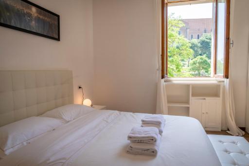 PORTA OVILE CIVICO 5 - Housity