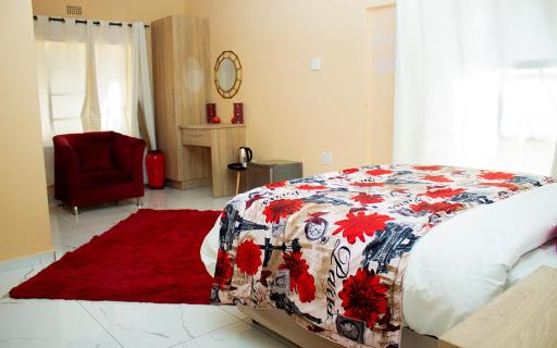 Paradise Hotel Resort and Conference - Housity