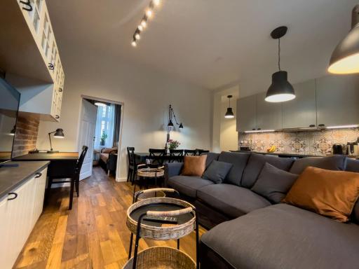 URBAN APARTMENTS PREMIUM Poniatowskiego 23 No 4,FREE PUBLIC PARKING, Self CHECK-IN - Housity