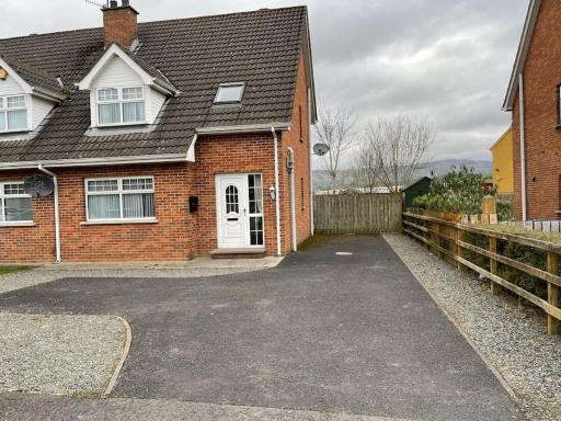 Cosy Cosh House - Housity