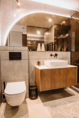 Minimalist Design Penthouse - Kosice Old Town - Housity