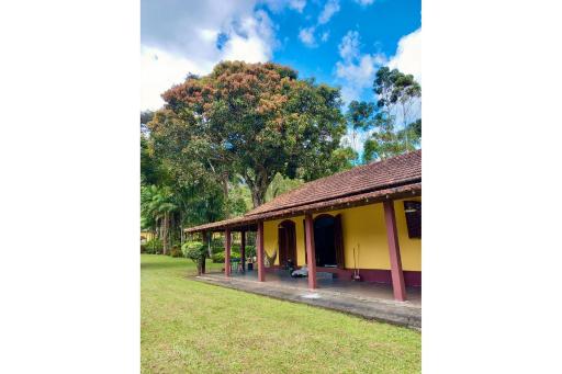 Aconchegante SÍTIO com piscina em Bom Jardim - Housity