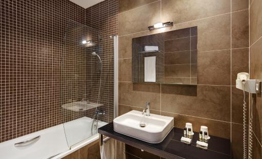 Sercotel Plaza Feria - Housity