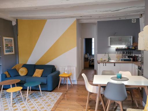 APPARTEMENT CHIC EN HYPER CENTRE DE VANNES - Housity