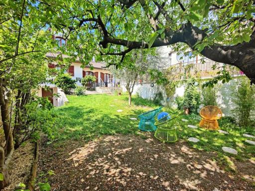 Beautiful and tidy house in the Paris area - Housity