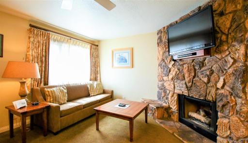 Snow Lake Lodge - Housity