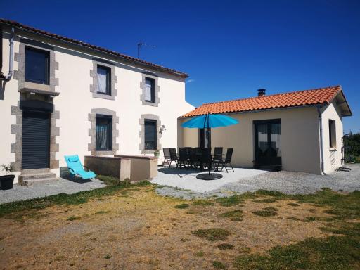 The Hamlet of Relaxation - Complete House - Housity