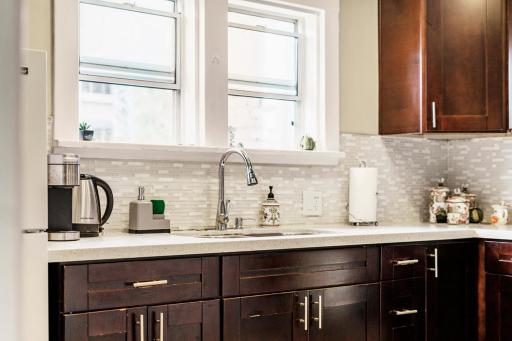 Oceanside Rocks Family Vacation Home - Housity