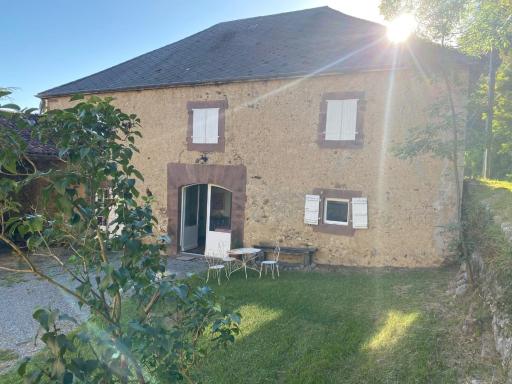 GÎTE GUIROYA - Housity