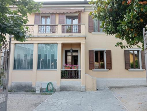 Dimora LUCILLA - Housity