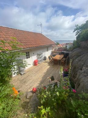 Cozy house in central Lysekil, 4-6 beds - Housity