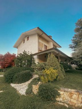 Bed & Breakfast Le Coccinelle - Housity