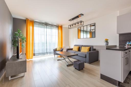 Sunshine by Plaza - Proche Disneyland Paris - Housity