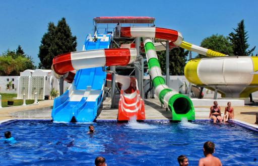 Samira Club Family and couples only - Hizvo