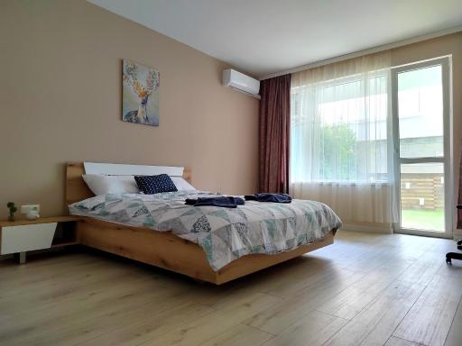 Apartment with private yard and BBQ - Housity