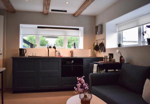 The Sybilla Apartment - cosy and modern basement apartment - Housity