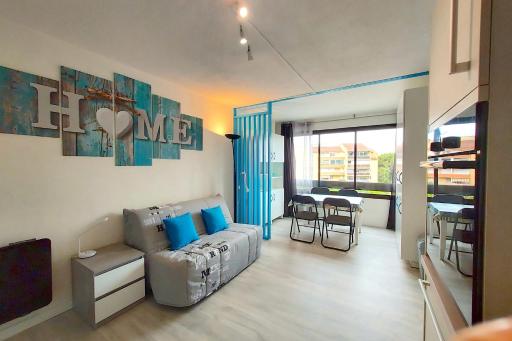 Hypercenter 27 M With Wifi And Shared Pool - Housity