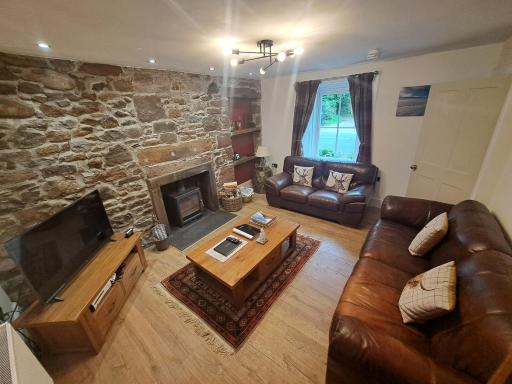 Clematis Cottage, Fortrose - Housity