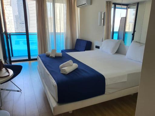 Sunny Resort Orbi City - Housity