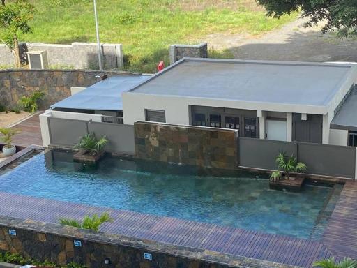 Stylish & Luxury 2-bed parkside apart with pool - Housity