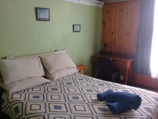 Bronze Harbour House - Housity