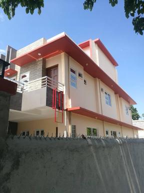 Rancho Lodge Hometel - Housity