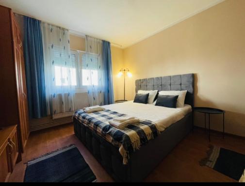 Blue Apartment - Housity