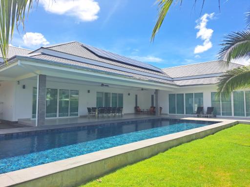 Cloud Pool Villa huahin - Housity