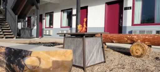 The Ponderosa - Housity