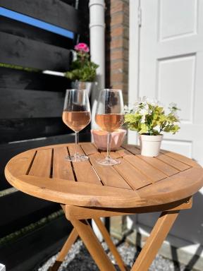 Studio 41 Bergen NH - Housity