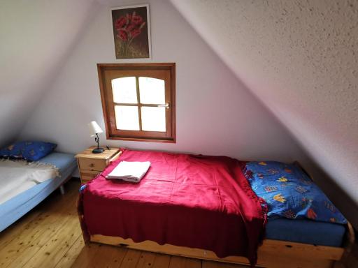 Móni Kisháza - Housity
