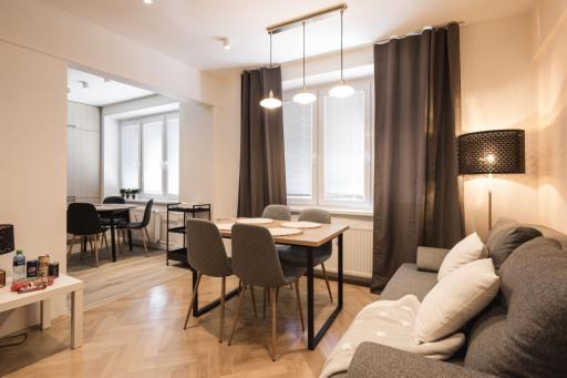 FLEXIHOME sk - Tolsteho - Housity