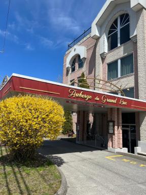 Auberge du Grand Lac - Housity