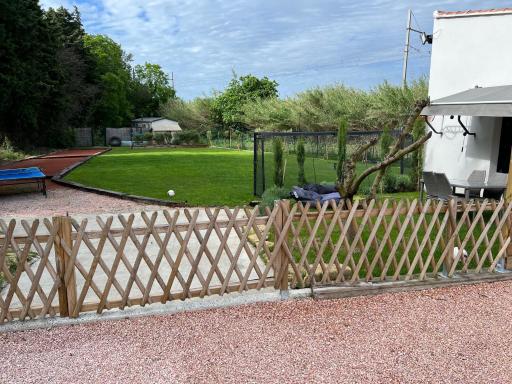 Charmant logement avec jacuzzi - Housity