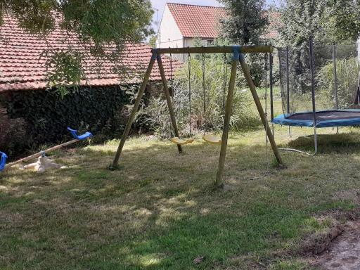 Les Gîtes du Héron Cendré mimosas et amandiers - Housity