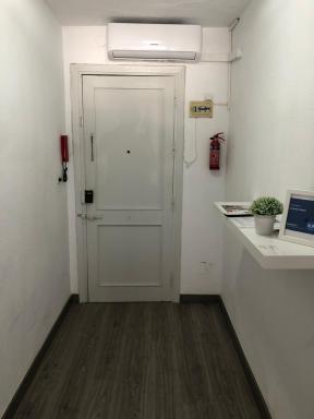 La Fuster House - Housity