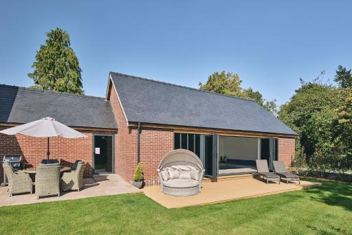 Estate Lodge - Housity