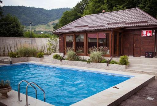 Pensiunea Roua Muntelui - Housity