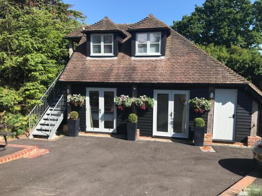 Spring cottage - Housity