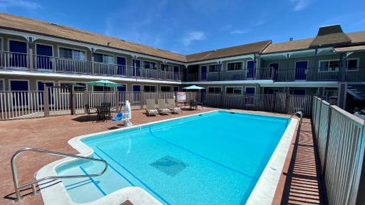 SureStay Hotel by Best Western Santa Cruz - Housity