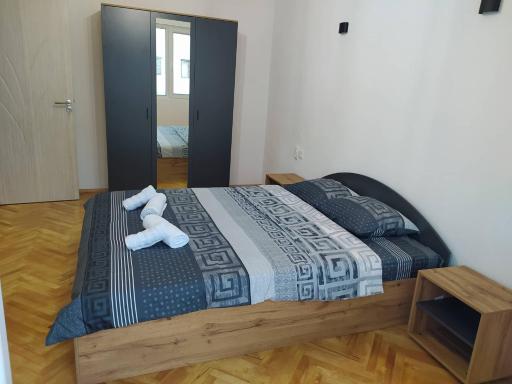 Nikoloski Apartment - Housity