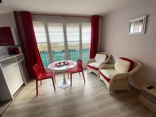 Studio avec parking privé au cœur du Tréport - Housity