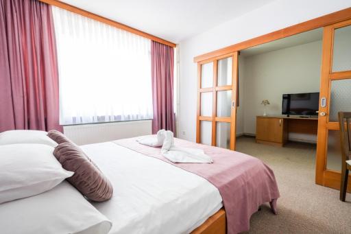 Park Hotel - Housity
