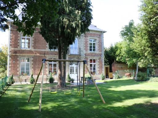 Gîte paisible avec jardin privatif et terrasse, 2 chambres, proche sites culturels, animaux acceptés - FR-1-510-174 - Housity