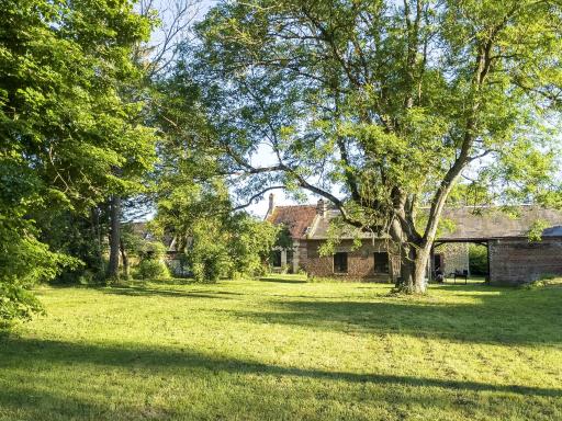 Trois Etots - Housity