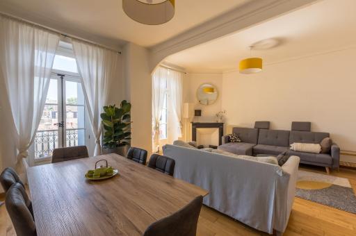 Appartement climatisé proche place Comédie - Housity