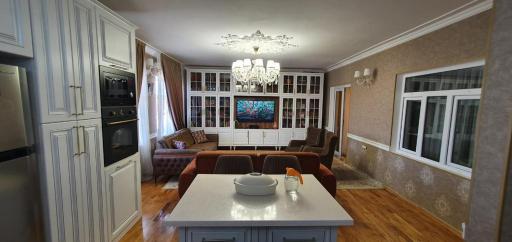 David's Luxury Apartment - Housity