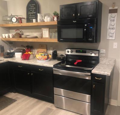 Newly remodeled Home where Leisure meets Luxury - Housity