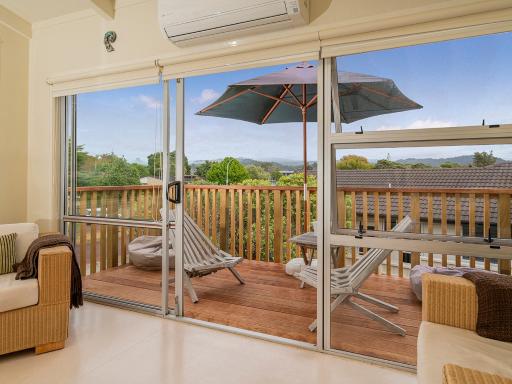 Barefoot Boulevard - Pauanui Holiday Home - Housity